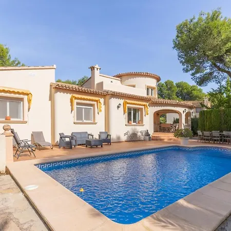 Julivert Solidays 别墅 *